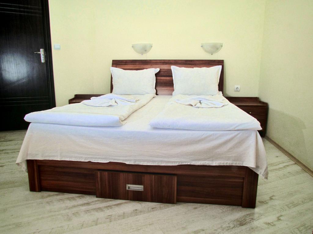 Afrodita Apartments 2 Синеморец Экстерьер фото